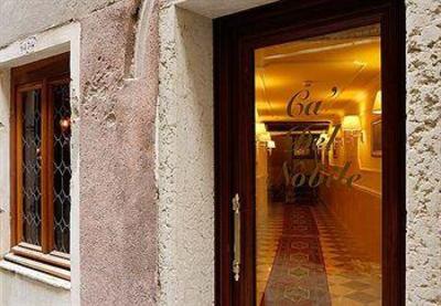 фото отеля Ca' Del Nobile Bed & Breakfast Venice