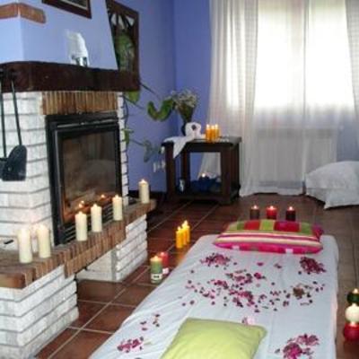 фото отеля Apartamentos Andrea Belmonte de Miranda