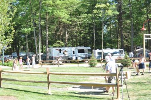 фото отеля NASCAR RV Resorts at Adirondack Gateway