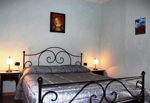 фото отеля La Piazzetta B&B Bettona