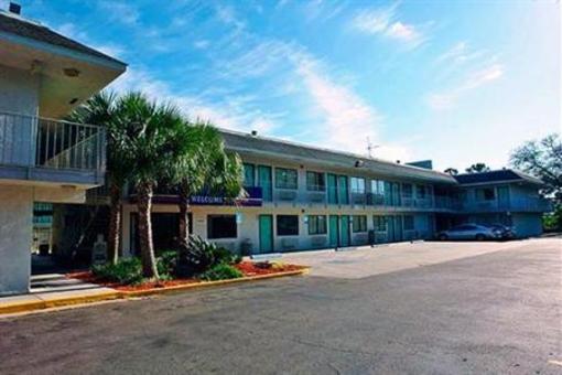 фото отеля Motel 6 Tallahassee North