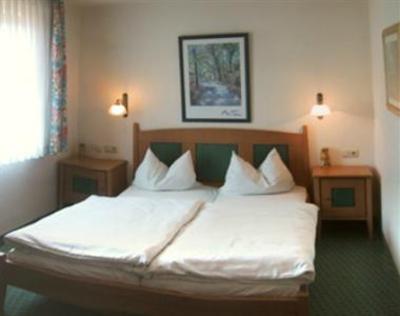 фото отеля Landgasthof zur Brucke Hotel Wiesentheid