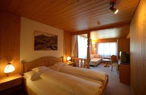 фото отеля Hotel Bären Adelboden