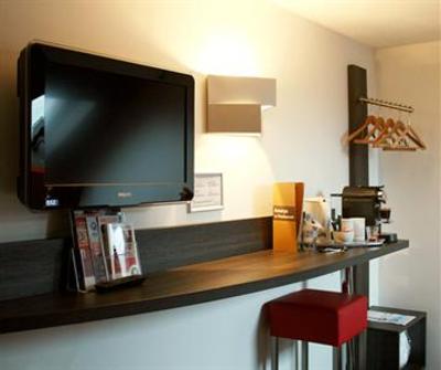 фото отеля Best Western The Hotel Versailles