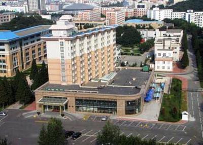 фото отеля Min Zu Hotel Dalian