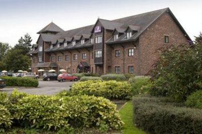 фото отеля Premier Inn Carlisle Central