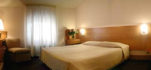 фото отеля Hotel Pittis