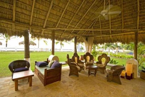 фото отеля Bahia Del Sol Beach Front Hotel & Suites