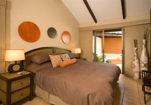 фото отеля Bahia Del Sol Beach Front Hotel & Suites