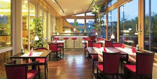 фото отеля Main Hotel Eckert Margetshochheim