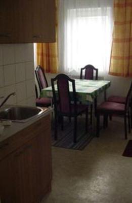 фото отеля Randevu Apartmanhaz