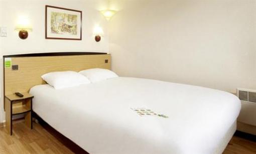 фото отеля Campanile Hotel Beaune