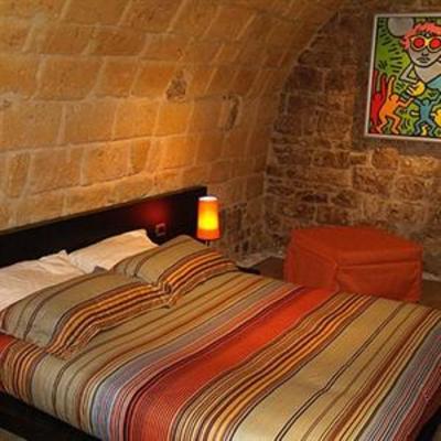 фото отеля Bed and Breakfast Trani 60