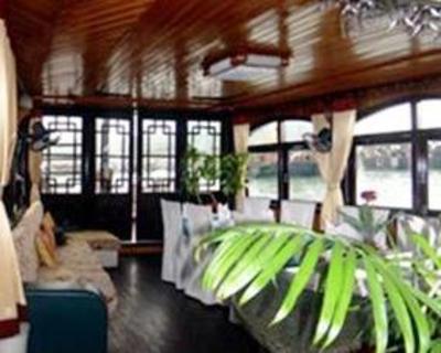 фото отеля Bien Ngoc Pearly Sea Cruise
