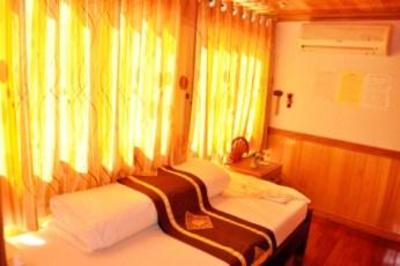 фото отеля Bien Ngoc Pearly Sea Cruise