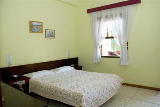 фото отеля Hotel Vale do Luar