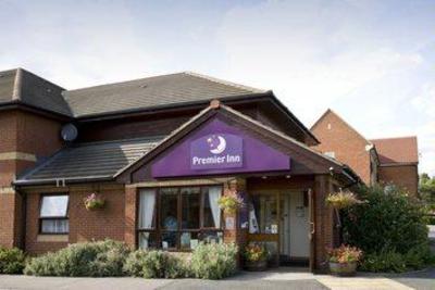 фото отеля Premier Inn Thurrock East Grays