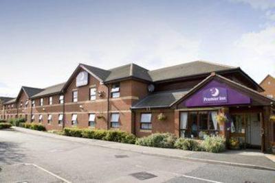 фото отеля Premier Inn Thurrock East Grays