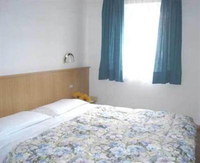 фото отеля Albergo Garni Fiordaliso