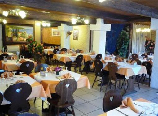 фото отеля Hotel La Vieille Ferme Etupes