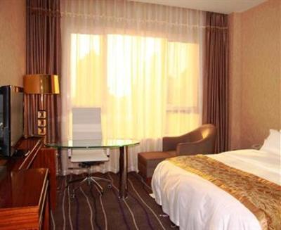 фото отеля Qingdao Xinfusheng Yihai International Hotel