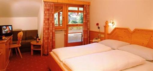 фото отеля Hotel Zum Lowen - Al Leone