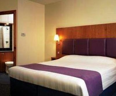 фото отеля Premier Inn Stafford North (Hurricane)
