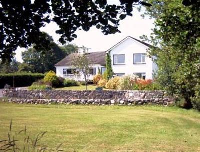 фото отеля The Waterfront House Country Home B&B Oughterard
