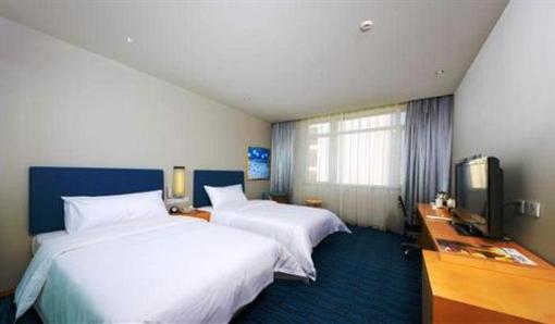 фото отеля Days Inn Powerlong Qingdao