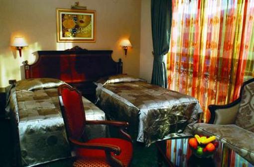 фото отеля Hotel Millenium Bitola