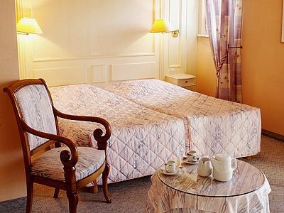 фото отеля Hotel Au Cep De Vigne Innenheim