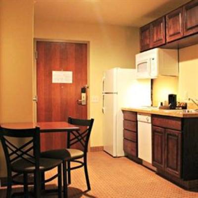 фото отеля Cobblestone Inn and Suites