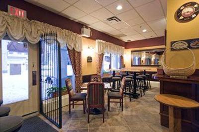 фото отеля Sun Peaks Lodge