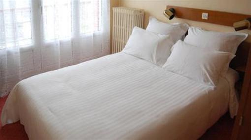 фото отеля Saint Jean Hotel Bourges