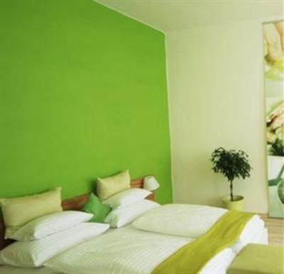фото отеля Hotel am Nyikospark Neusiedl am See