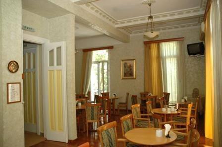фото отеля Cecil Hotel Athens