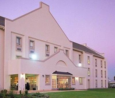 фото отеля Road Lodge Airport Cape Town