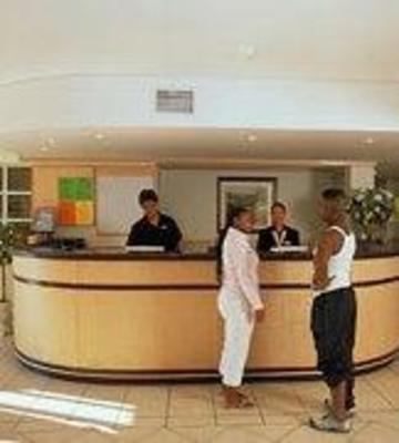 фото отеля Road Lodge Airport Cape Town