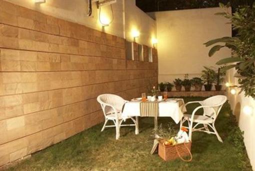 фото отеля Red Carpet Residence Bangalore