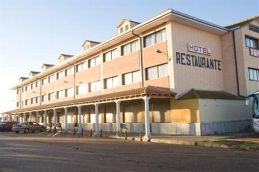 фото отеля Hotel Restaurante San Roque