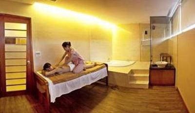 фото отеля Muong Thanh Ha Long Hotel