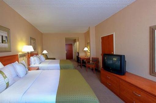 фото отеля Holiday Inn Hotel & Suites Goodyear-West Phoenix Area