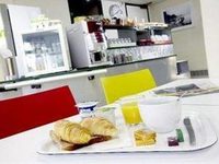 Premiere Classe Niort Est La Creche