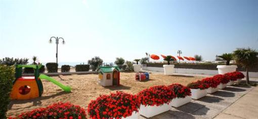 фото отеля Hotel Astor Jesolo