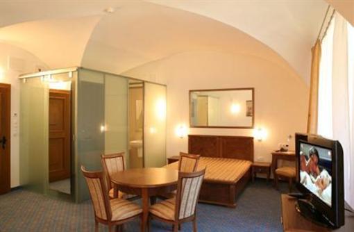 фото отеля Hotel Zamok Topolcianky
