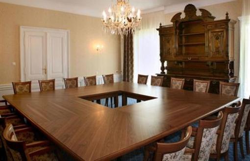 фото отеля Hotel Zamok Topolcianky