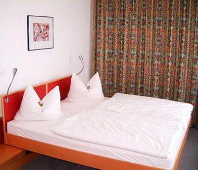 фото отеля Ilmtal Hotel Mellingen