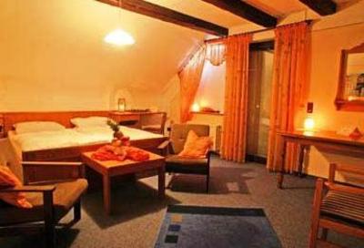фото отеля Wellness Gasthof Cafe Nuhnetal Frankenberg an der Eder