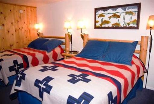фото отеля Anglers Inn