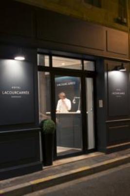 фото отеля Hotel La Cour Carree Bordeaux
